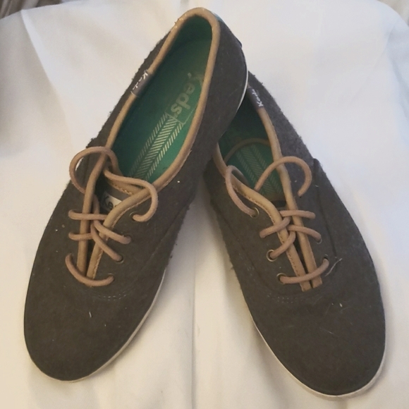 Keds Champion Fleet Gray Wool Sneakers Size 5.5 - Picture 1 of 8